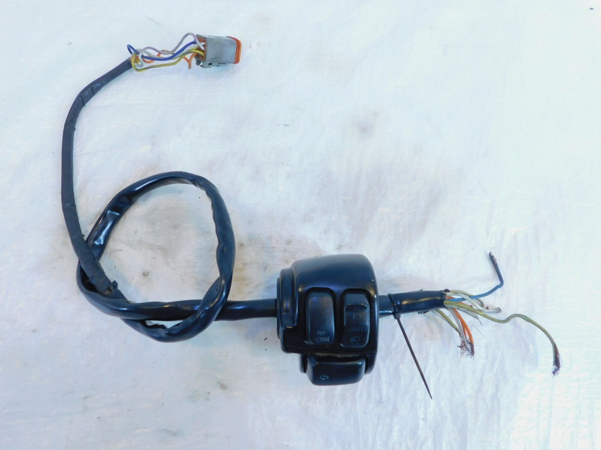 Harley Davidson Softail Dyna Sportster Left Handlebar Horn Turn Signal Switches - C3 Cycle