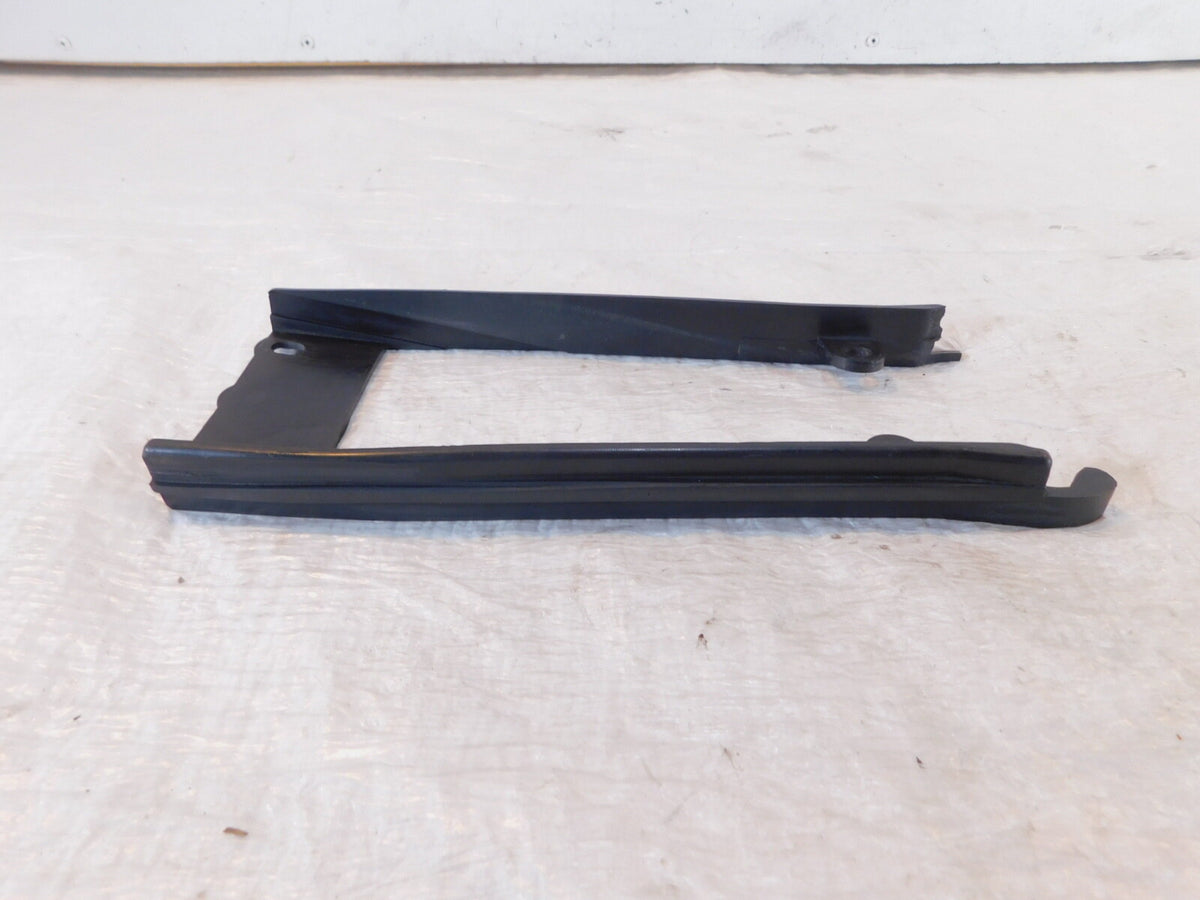 91-99 Yamaha FZR600R FZR600 Rear Swingarm Swing Arm Chain Guard Slider - C3 Cycle