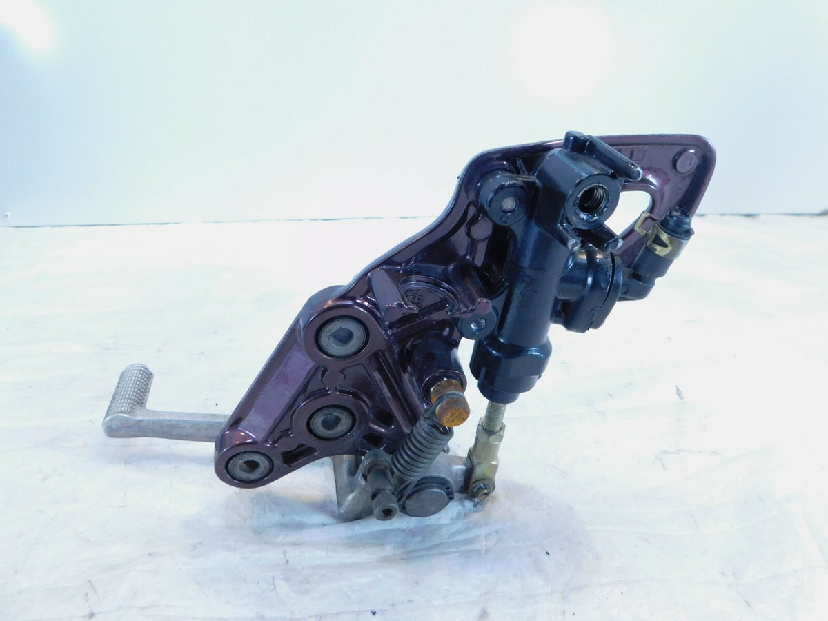 99-03 Suzuki Hayabusa GSX1300R Right Footrest Peg Brake Pedal & Master Cylinder - C3 Cycle