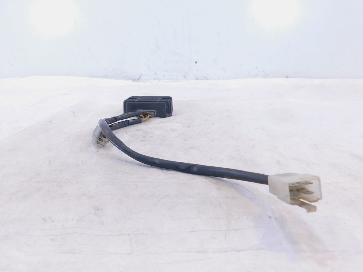 1981-1983 Yamaha Virago 750 XV750 Black Electric Voltage Regulator Rectifier