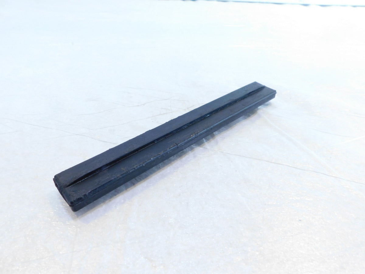 Honda VT600C VT600CD VT600CD2 Shadow 600 VLX Deluxe Rear Chain Guard Slider - C3 Cycle