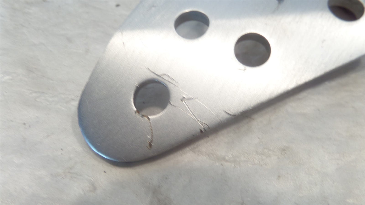 1999 2000 2001 & 2002 Yamaha YZFR6 R6 Right Footpeg Footrest Guard Bracket - C3 Cycle