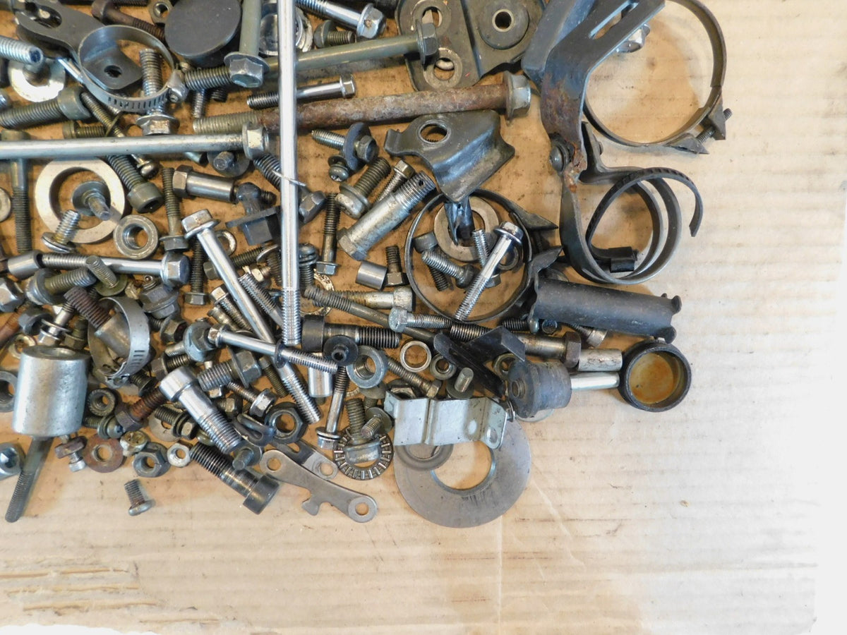 2000 00 Suzuki Intruder 800 VS800 Misc Nuts Bolts Bracket Hardware Parts Box Lot - C3 Cycle