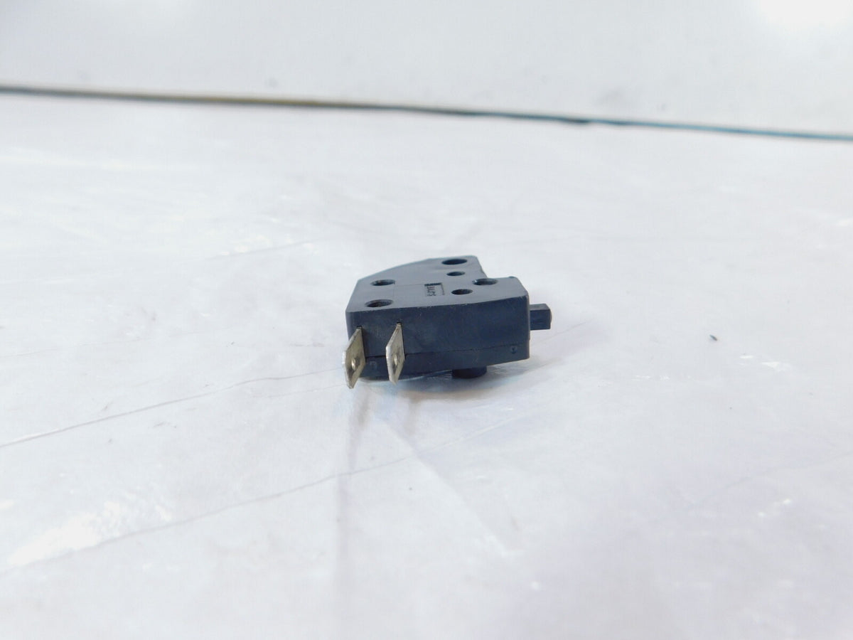 Suzuki VStrom 650 & 1050 Front Brake Lever Master Cylinder Stop Light Switch - C3 Cycle
