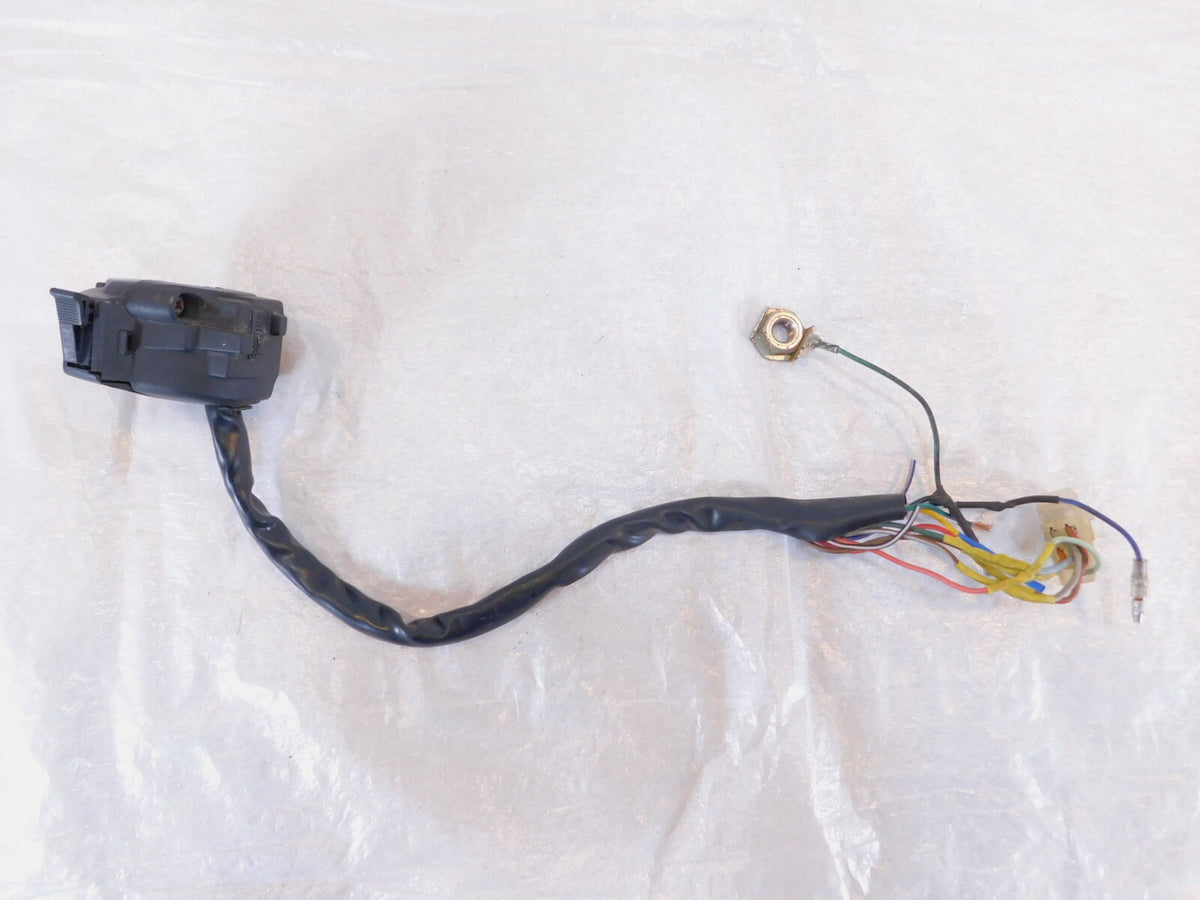 Honda CB550 CB550K & CB750 CB750K Left Handlebar Turn Signal Indicator Switches - C3 Cycle
