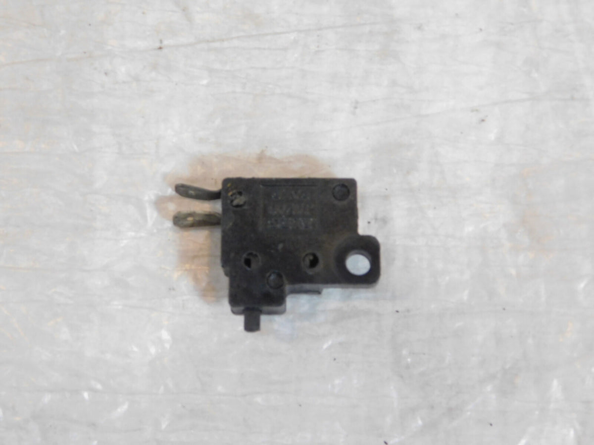 Honda CX650C CB650SC CB1000C Front Brake Lever Master Cylinder Stop Light Switch