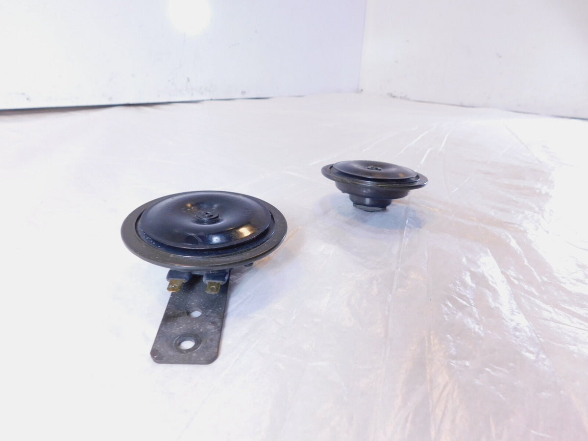 1994-1995 Honda CB1000 CB 1000 Black Indicator High/Low Signal Horns w/ Brackets - C3 Cycle