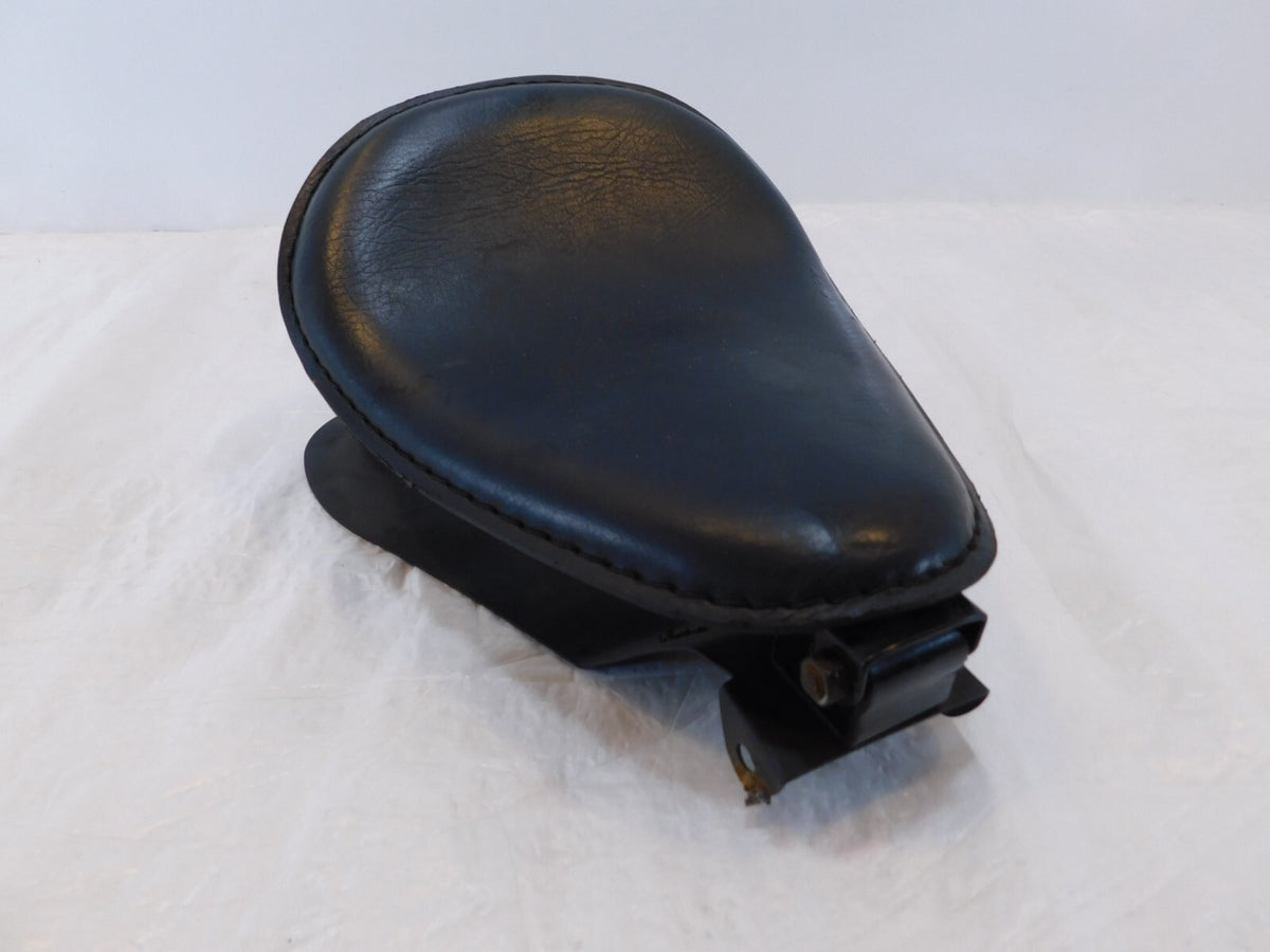 Harley Davidson Sportster 883 Deluxe Hugger Solo Bobber Driver Seat Saddle - C3 Cycle