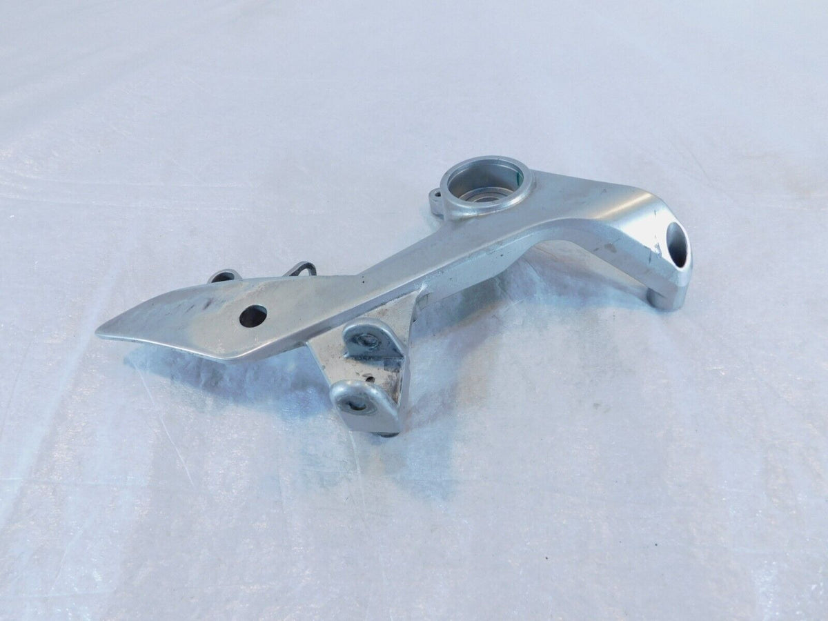1998-01 Honda VFR800 Interceptor 800 Front Right Footrest Foot Peg Mount Bracket - C3 Cycle