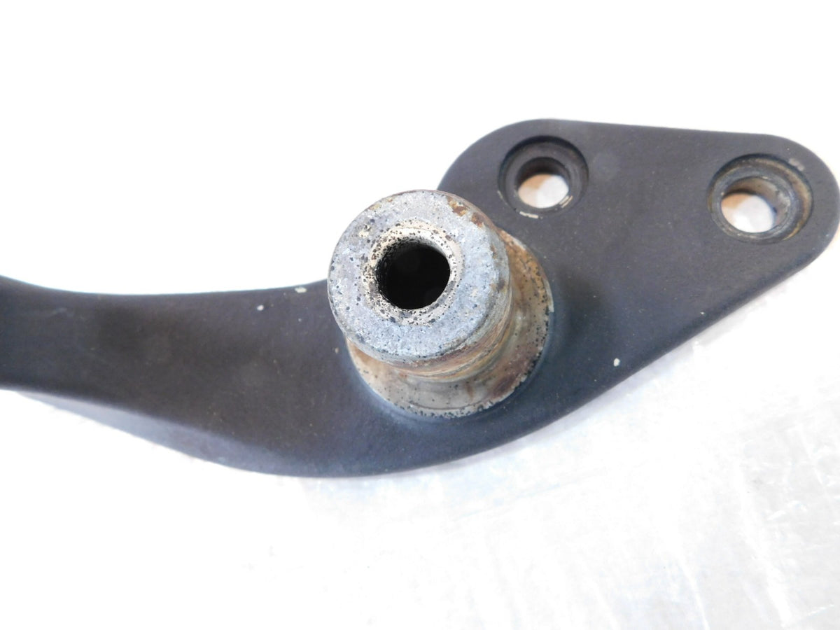 1993-2002 Harley Davidson Dyna Wide Glide Right Forward Controls Mount Bracket - C3 Cycle