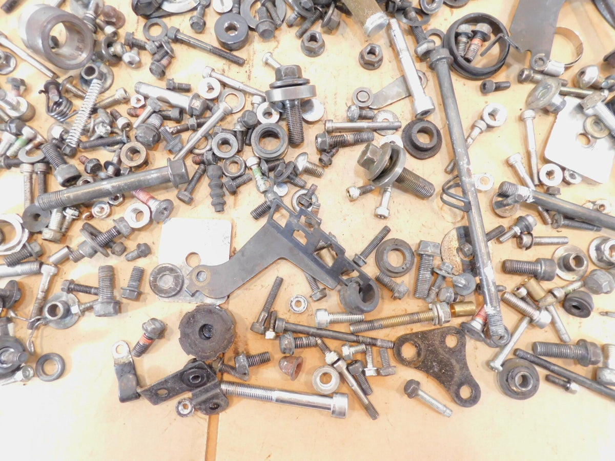 2008 Kawasaki Vulcan 900 VN900 Classic LT Misc Nuts Bolts & Brackets Parts Lot - C3 Cycle
