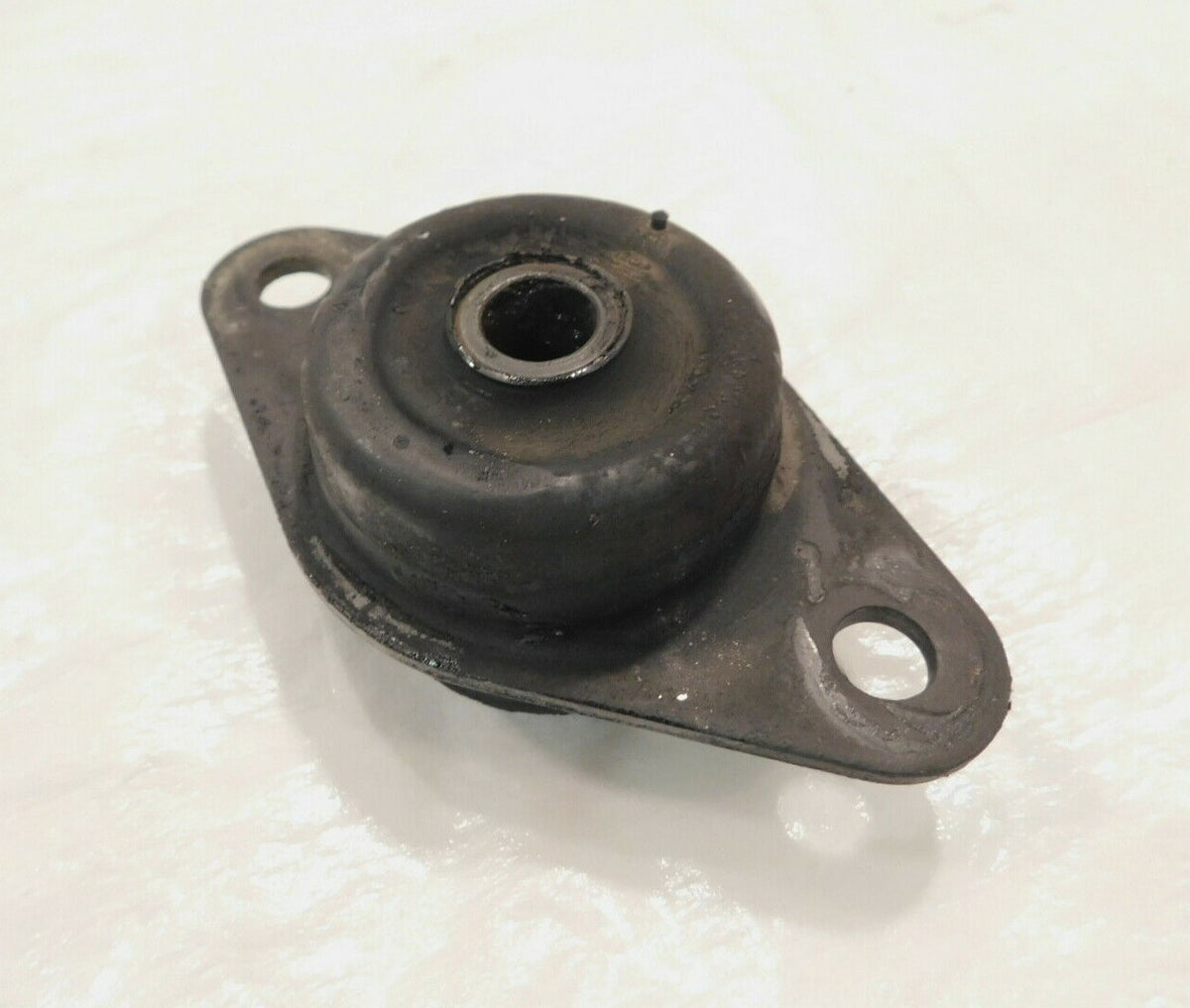 Harley EVO & Twin Cam Touring Electra Glide Rubber Front Engine Motor Mount