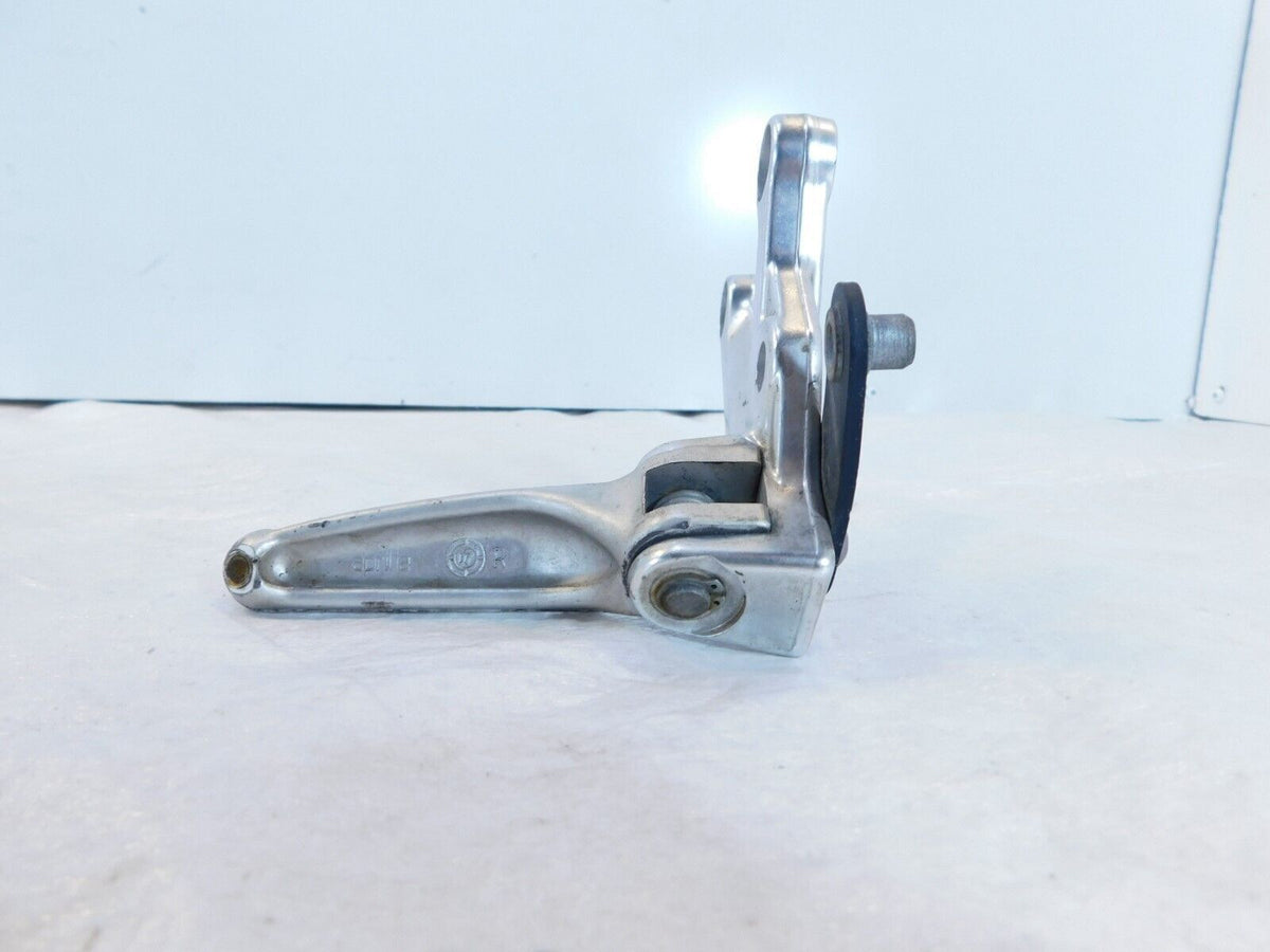 Aprilia Tuono 1000 1000R RSV1000R Right Front Footrest Foot Peg & Bracket Mount - C3 Cycle