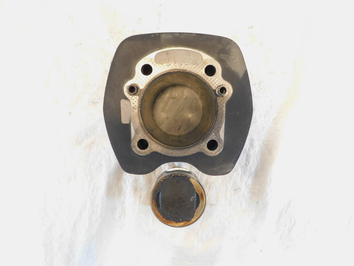 Harley Davidson Touring Dyna & Softail Twin Cam 88 Motor Piston & Black Cylinder - C3 Cycle