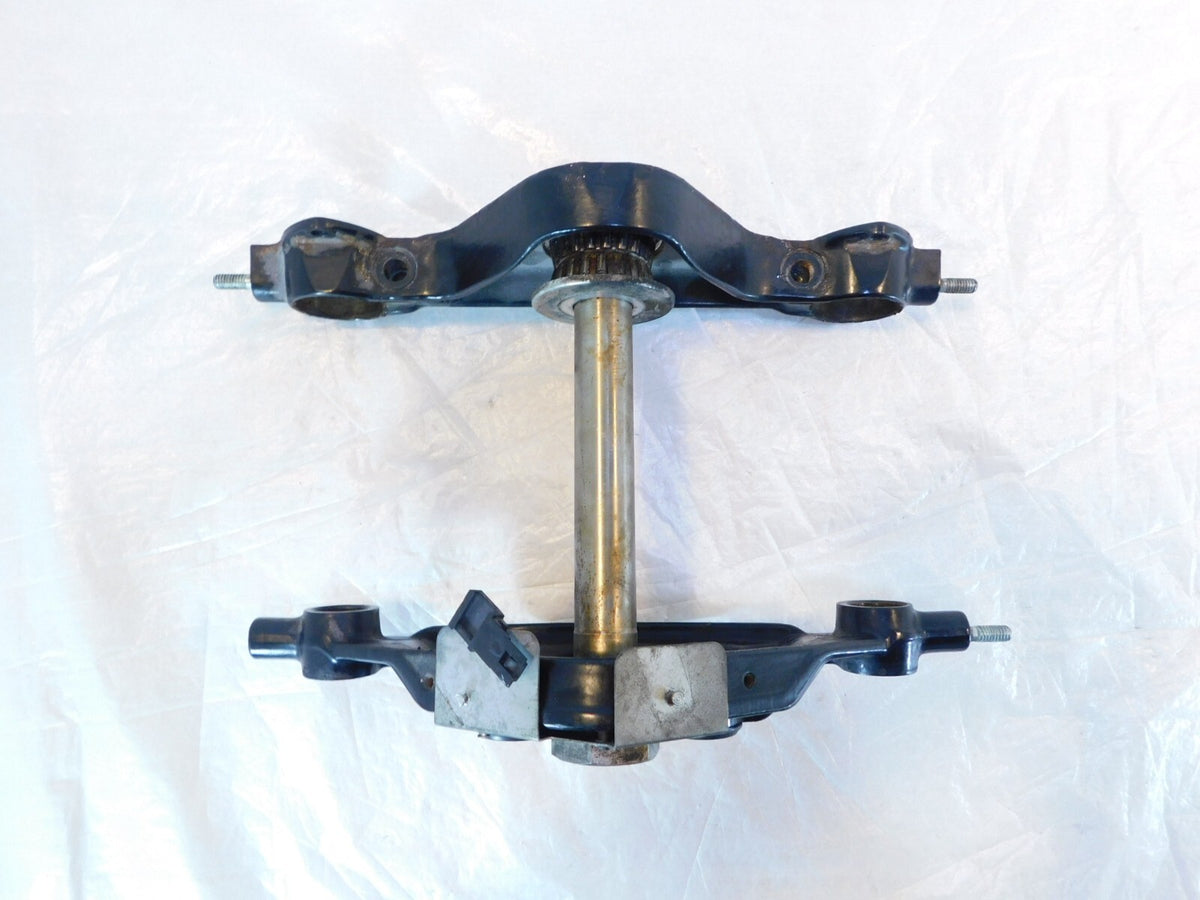 Harley Road King Electra & Street Glide Front Fork Triple Tree Mount Brackets