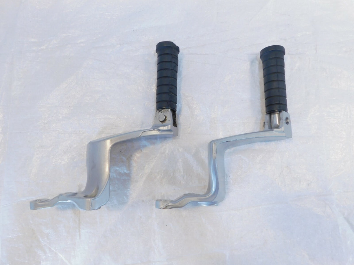 2006-2007 Victory Kingpin & Vegas Left & Right Passenger Footpegs Foot Rest Pegs - C3 Cycle