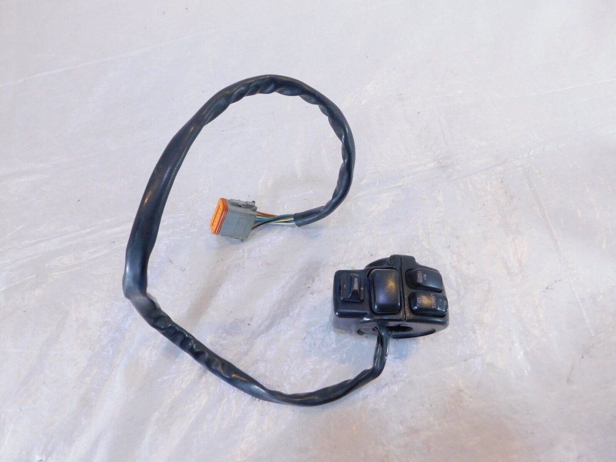 Harley Electra Glide Right Handlebar Engine Stop Start Kill Switches w/ Radio - C3 Cycle