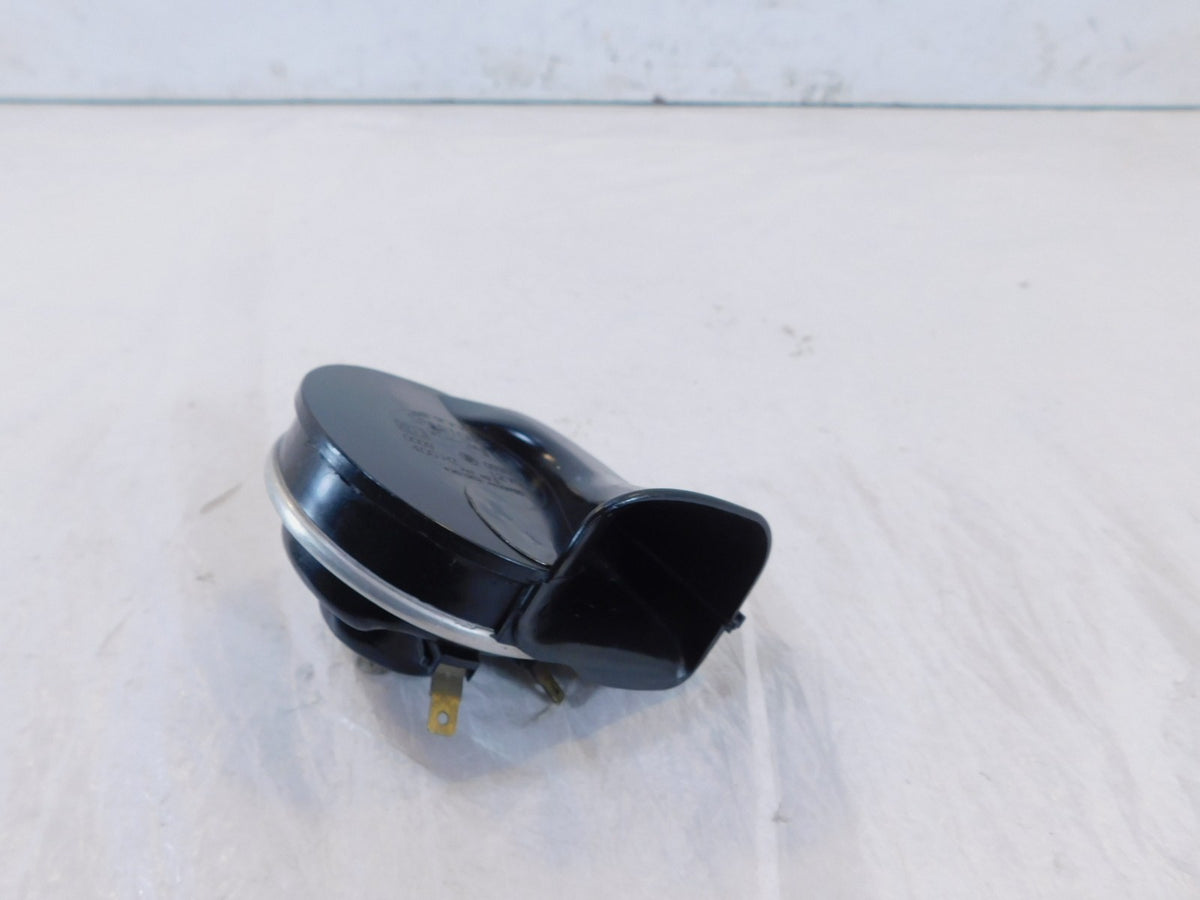 1997-2002 Buell M2 Cyclone & S2 S3 Thunderbolt & S1 X1 Lightning Horn w/ Bracket - C3 Cycle
