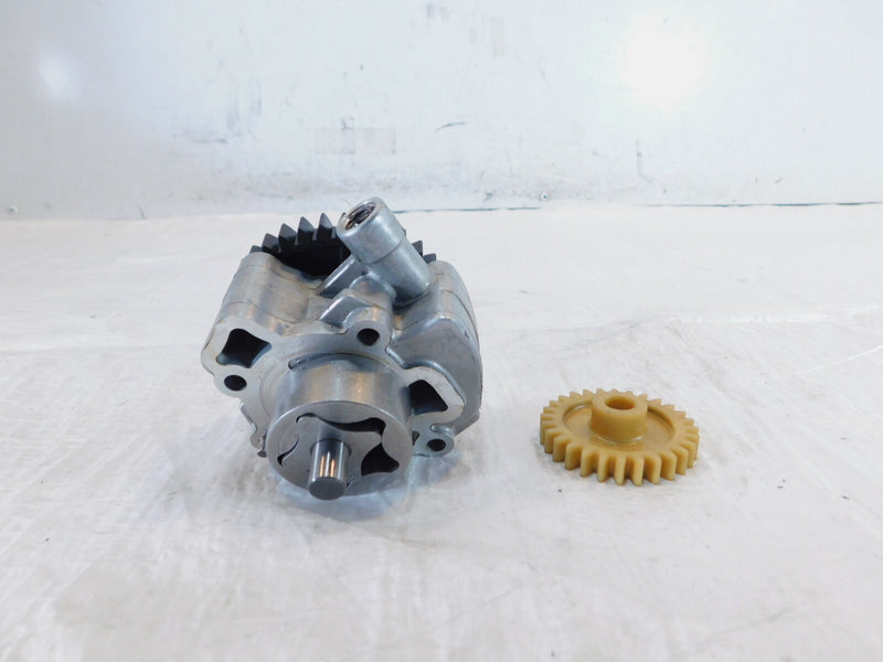 Aprilia RSV1000R RSVR Mille R & RSV 1000 Tuono Engine Motor Oil Pump & Sprocket