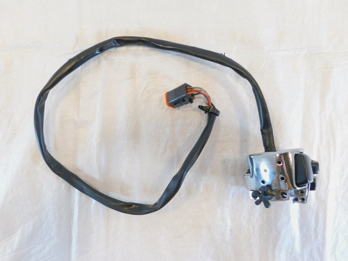 Harley Softail Dyna & Sportster Chrome Right Handlebar Start Stop Switch Buttons - C3 Cycle