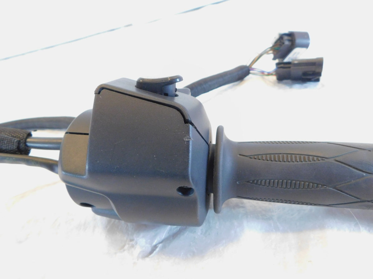 Can-Am Spyder F3-S F3-T STD Right Handlebar Engine Throttle Control Switches - C3 Cycle