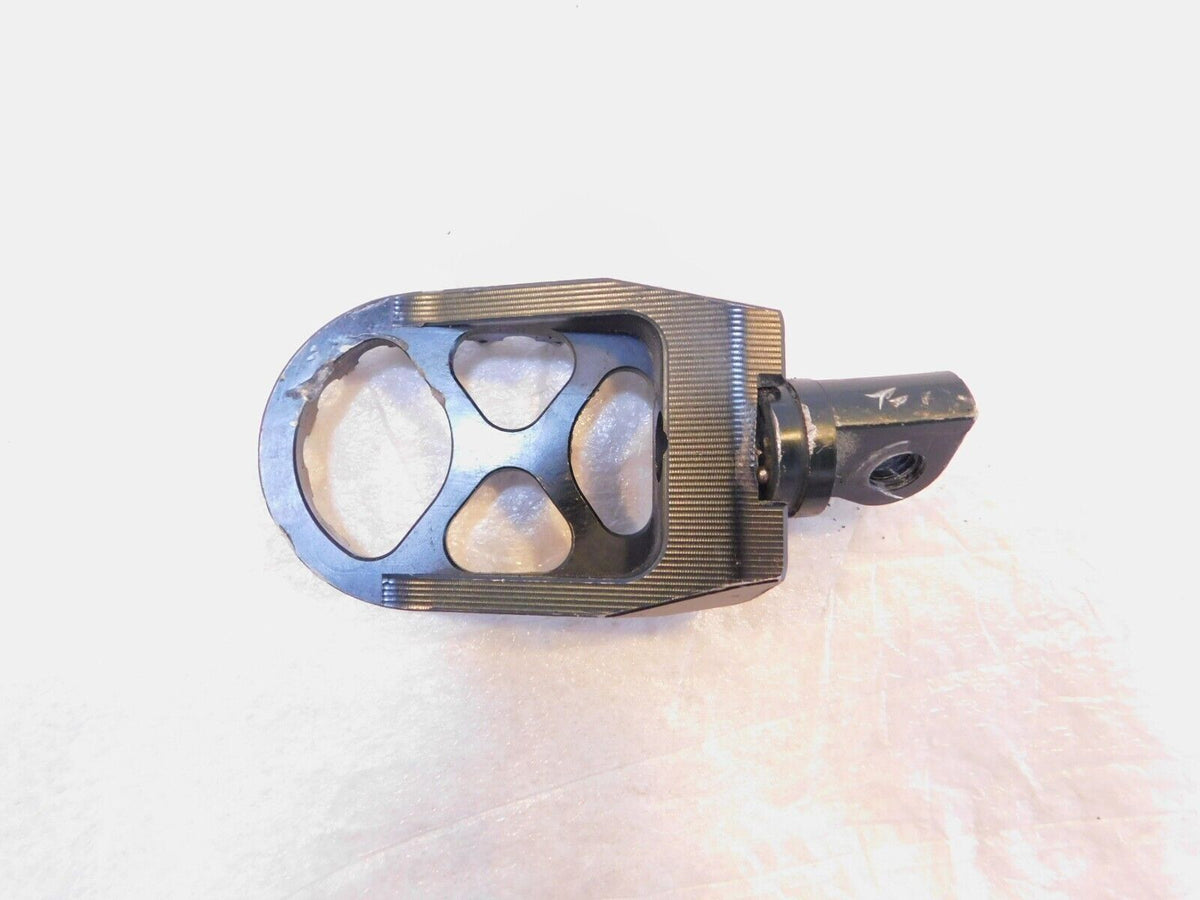 One Harley Davidson FXR Dyna Sportster & Softail Black Metal Footpegs Footrest - C3 Cycle