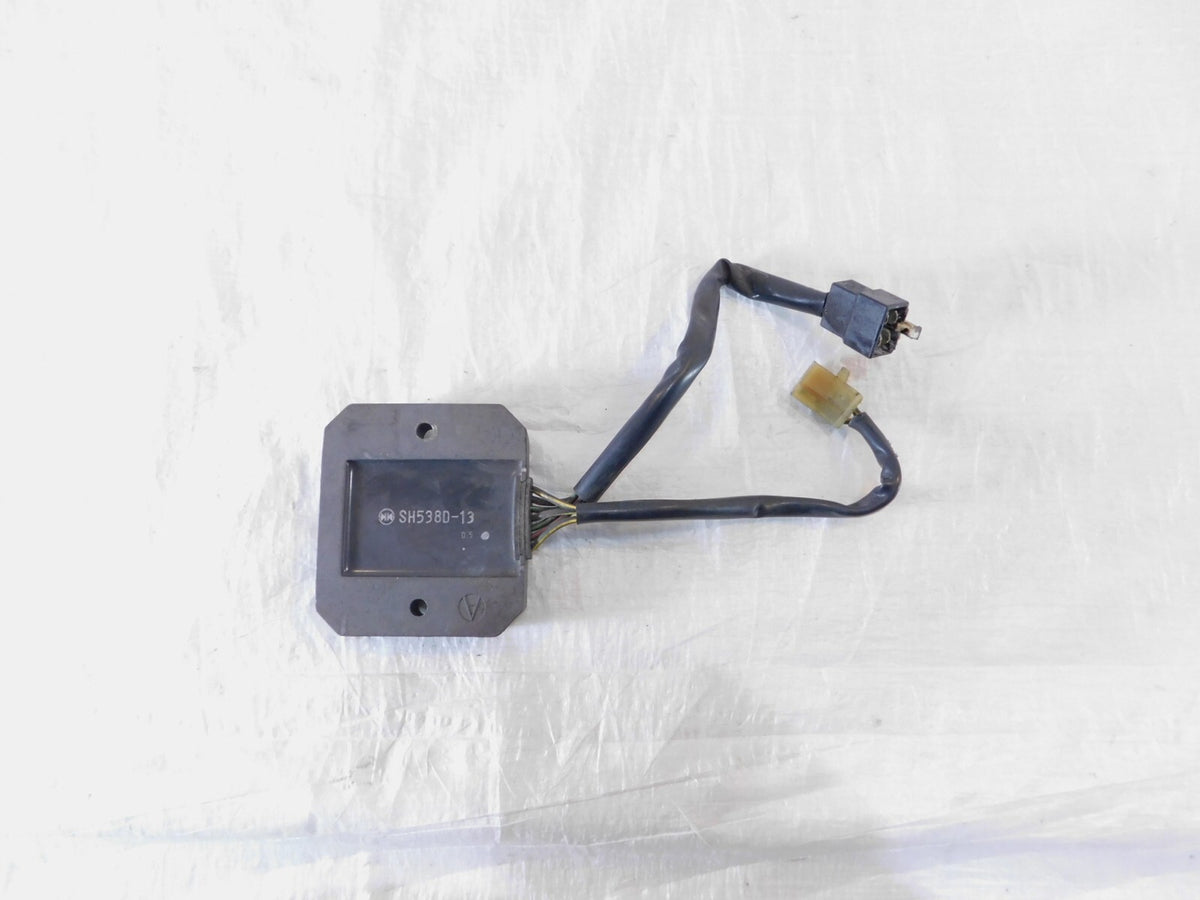Honda VT600 VT600C VT600CD Shadow 600 VLX Deluxe Voltage Regulator Rectifier - C3 Cycle