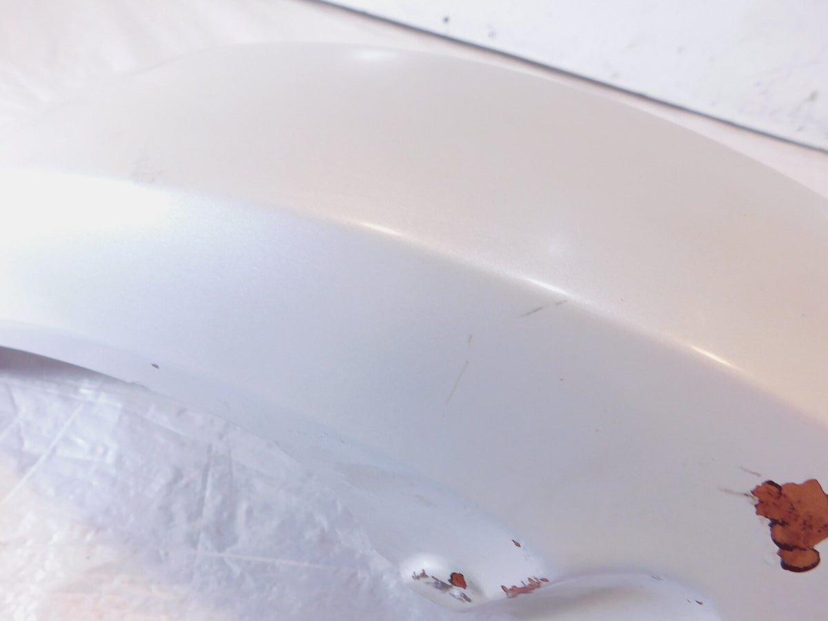 BMW K100LT K100RS K100RT White Front Wheel Cover Fender Mudguard - 46611450668 - C3 Cycle