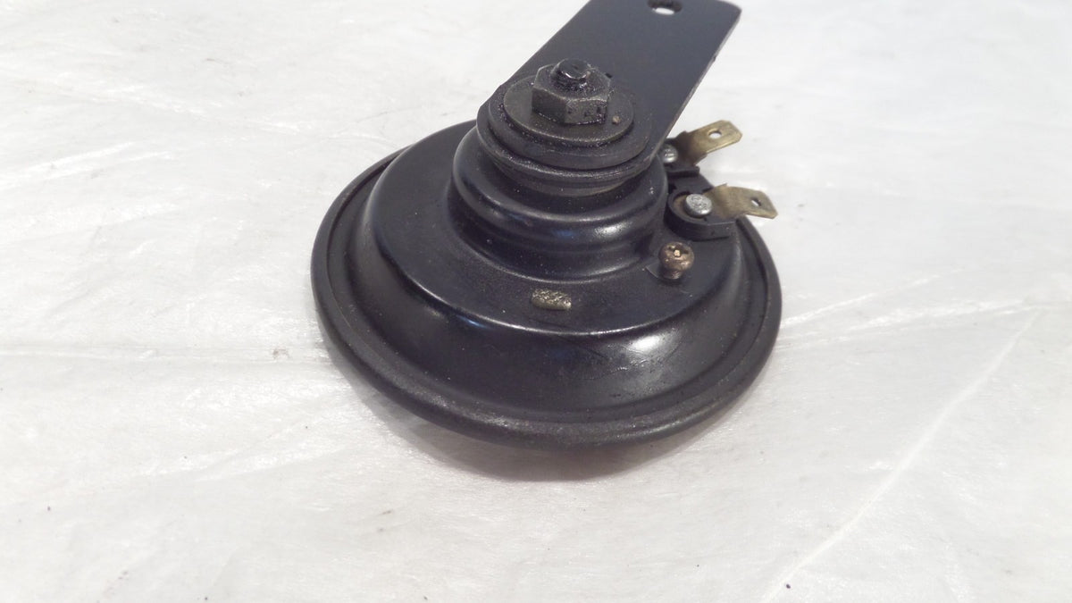Yamaha XJ600 Seca II, FZ1, FJR1300, YZF600R, YZF R1 & YZF R6 OEM Black Horn - C3 Cycle