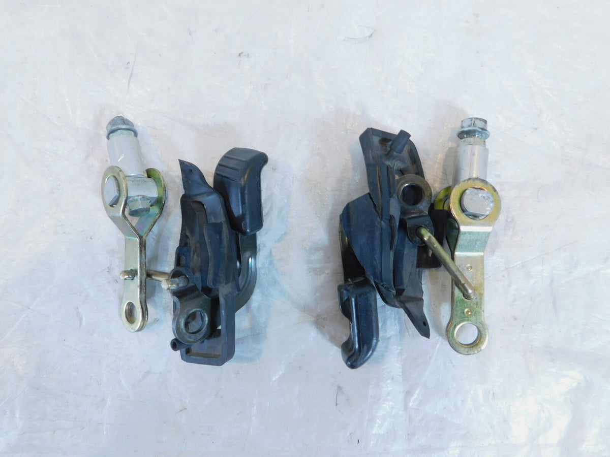 Honda GL1800 Goldwing 1800 Windscreen Windshield Adjust Adjuster Latch Buttons - C3 Cycle