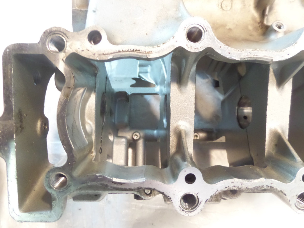 Kawasaki ZX-6R ZZR600 ZX600 OEM Engine Motor Crank Case Crankcase Set 14001-1300 - C3 Cycle