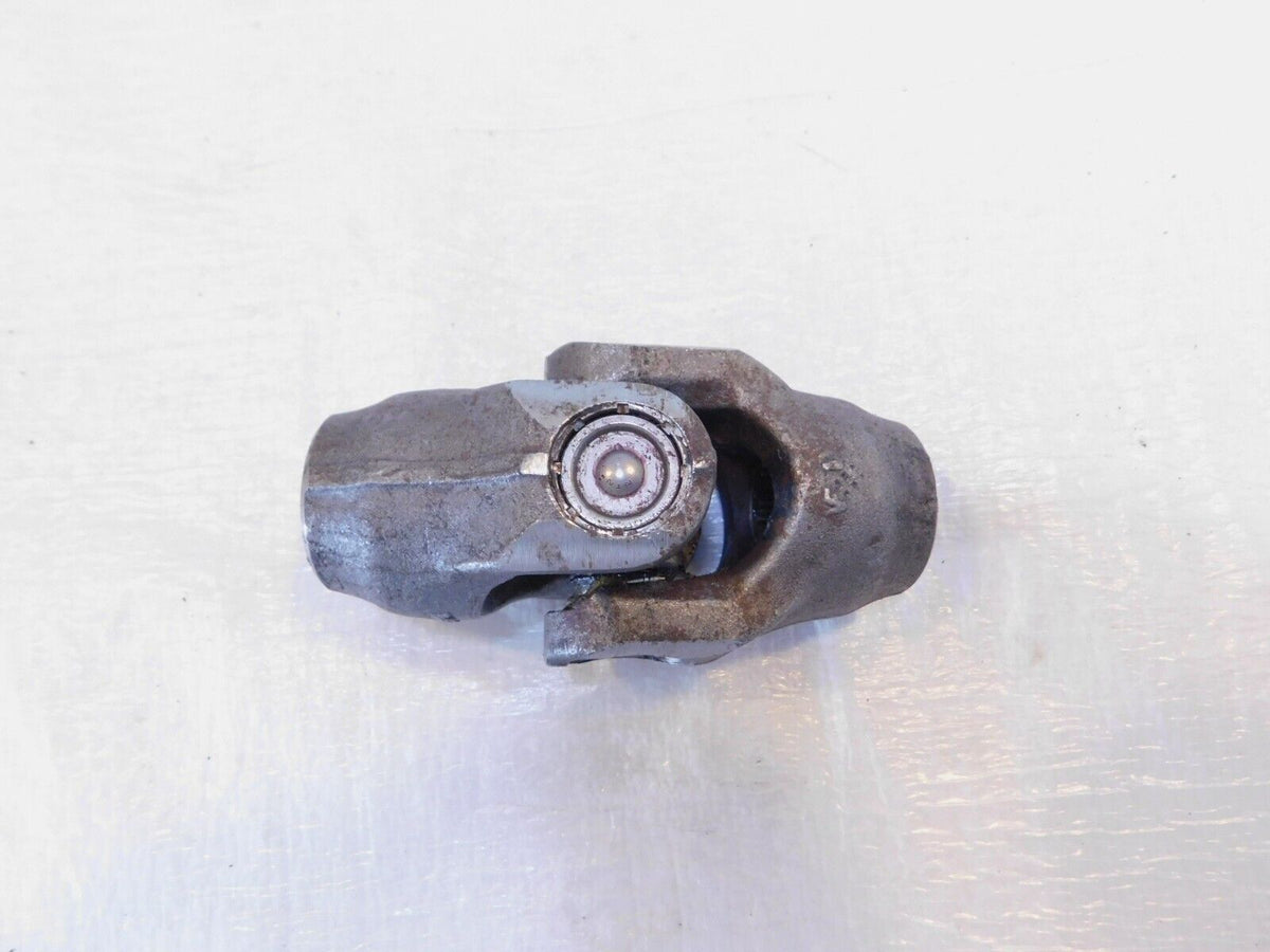 Honda VTX1300 VTX1300S VTX1300R VTX1800 & VTX1800R Rear Driveshaft Joint Yoke - C3 Cycle