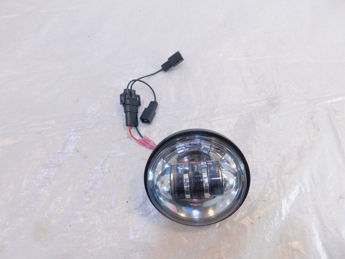 Harley-Davidson Touring Road King Electra Glide LED Auxiliary Fog Passing Light - C3 Cycle