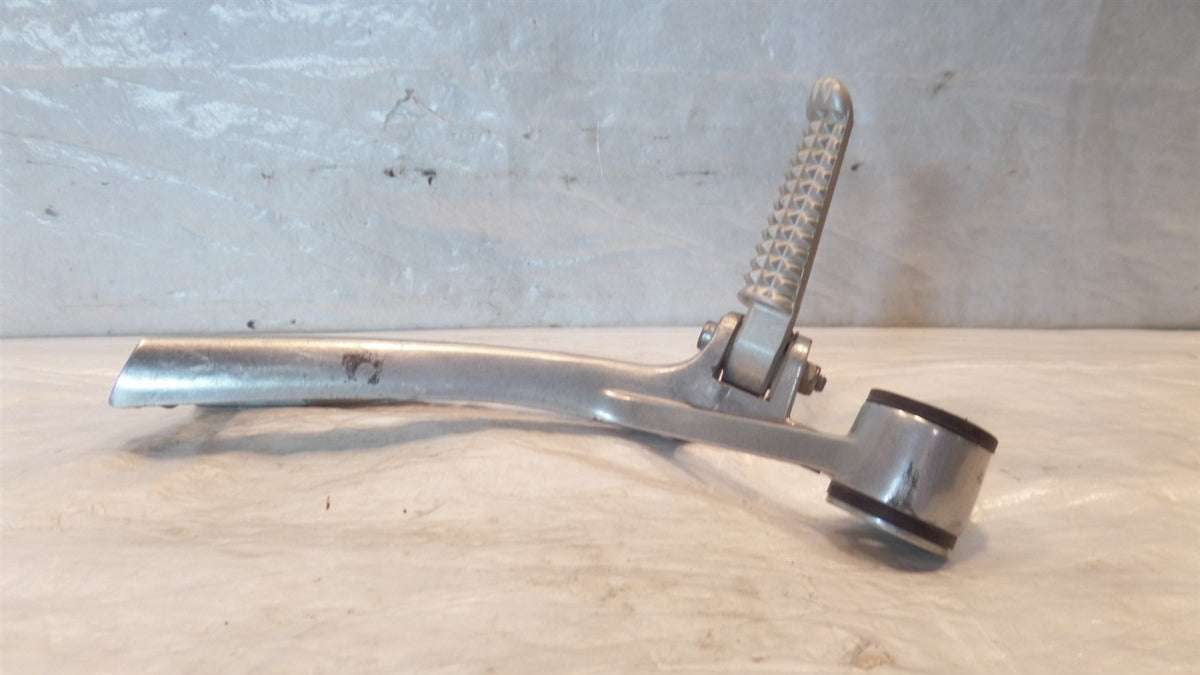Yamaha YZFR6S YZF R6S & YZFR6 R6 Right Rear Passenger Footpeg Footrest Bracket - C3 Cycle