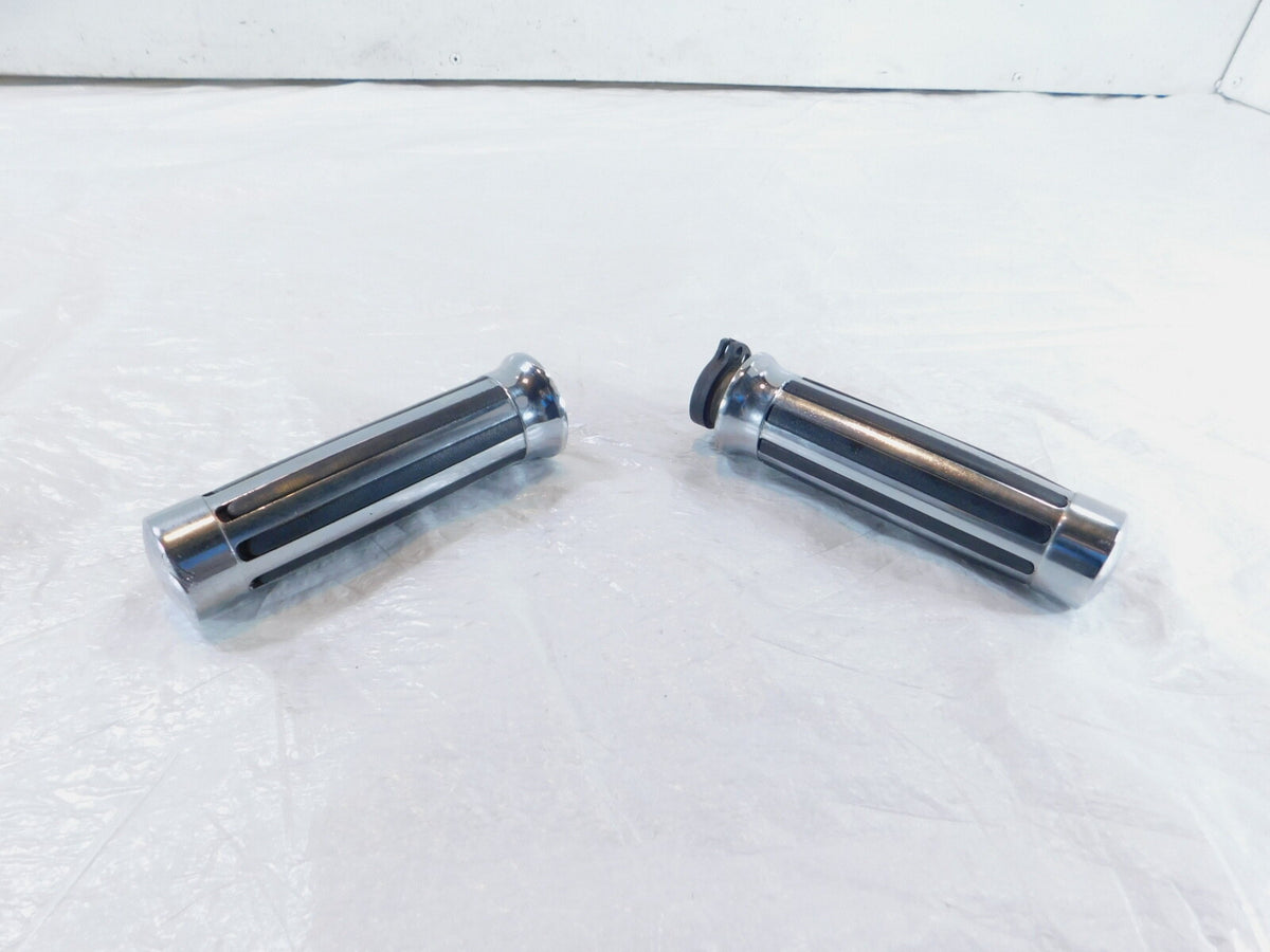 Kawasaki Ninja 600 750 900 & 1000 Front Right & Left Throttle Handlebar Grips