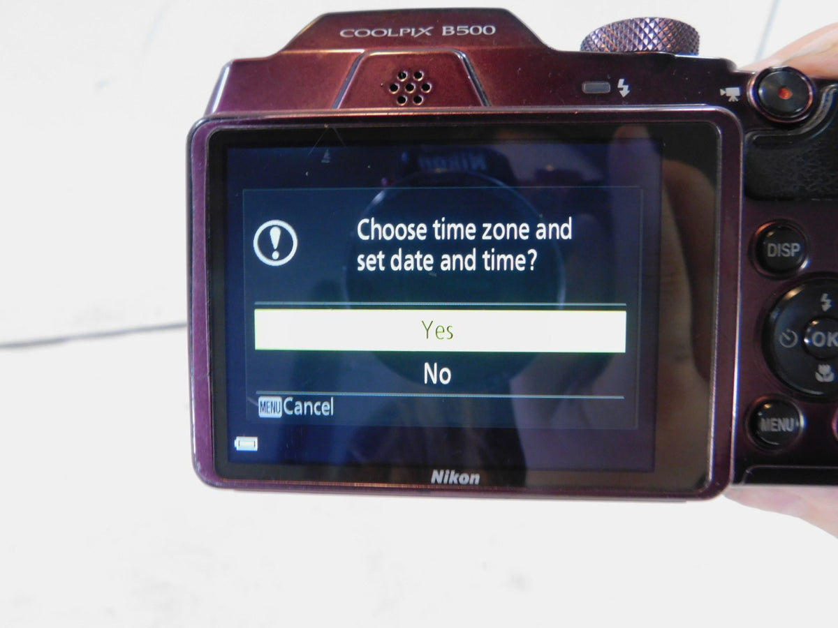 Nikon Coolpix B500 Digitial Bridge Camera 40x Optical Zoom ED VR 16MP -For Parts - C3 Cycle