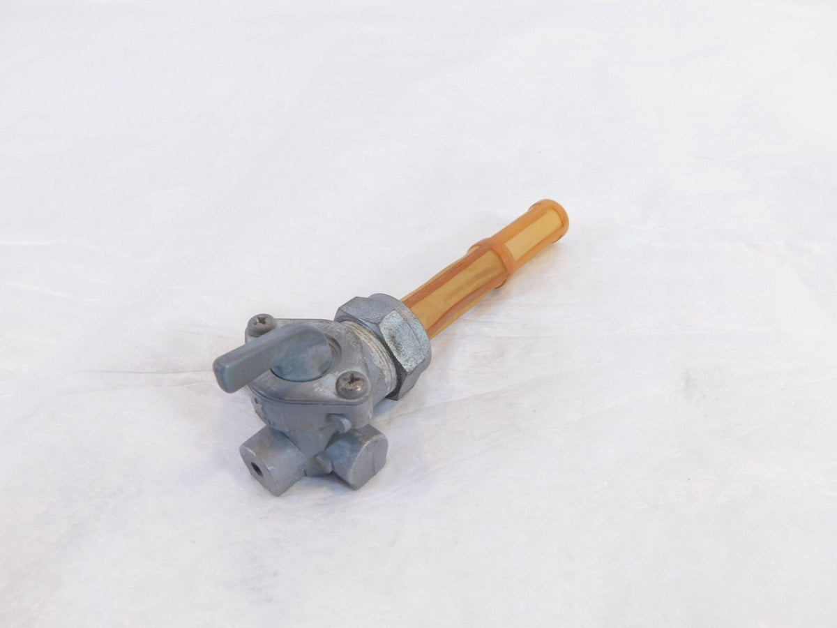 Harley Davidson Sportster 883 & 1200 Gas Tank Fuel Valve Petcock Tap - Shut off - C3 Cycle