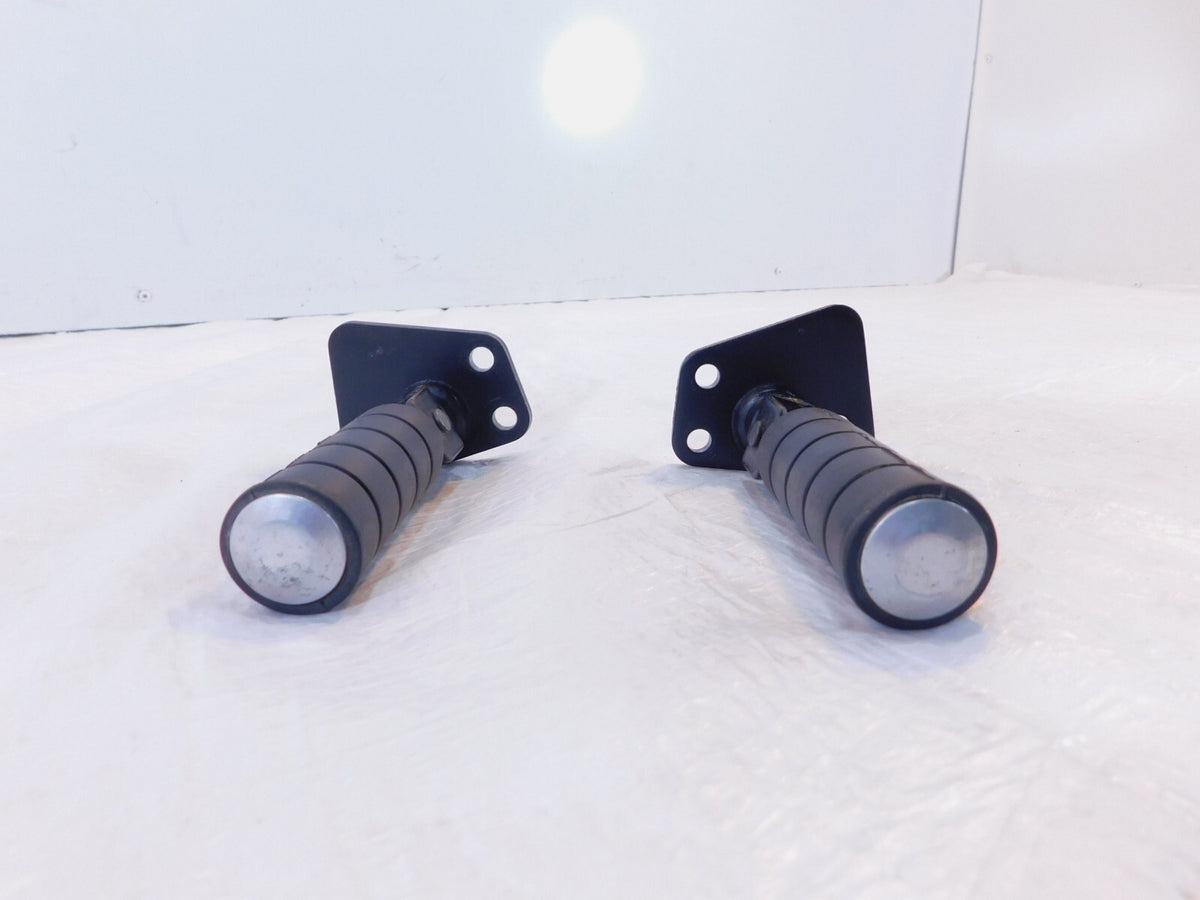 Yamaha V-Star 1100 Classic Custom Silverado Left/Right Rear Footrest Foot Pegs - C3 Cycle