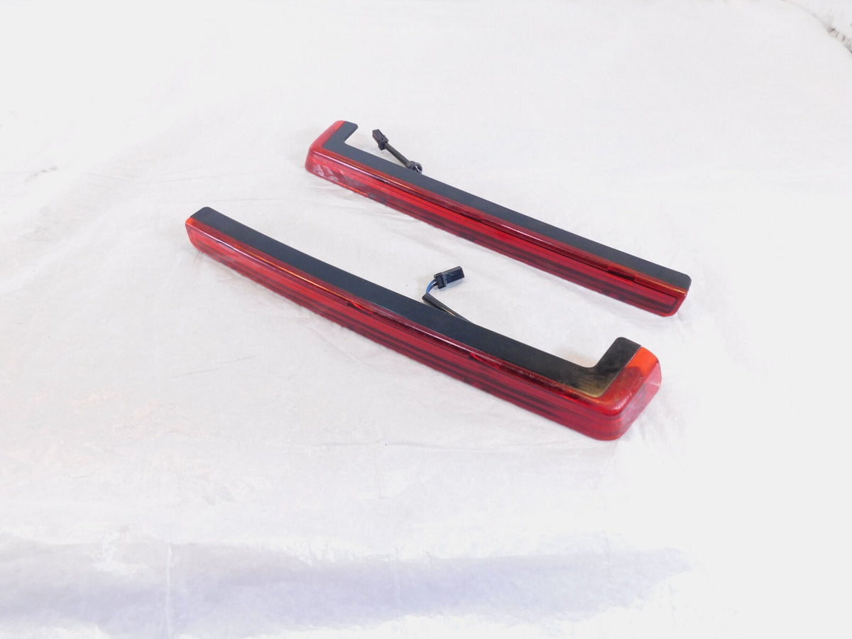 Harley Davidson Electra Glide Ultra Classic Luggage Box Tour Pak Side Lights