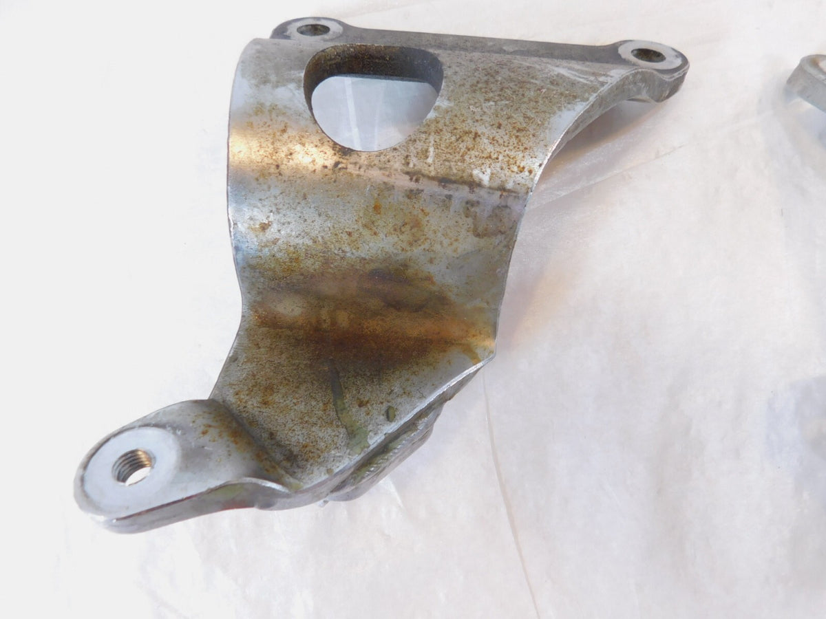 94-03 Honda Magna VF750 VF750C Front Left/Right Footpeg Footrest Mount Brackets - C3 Cycle