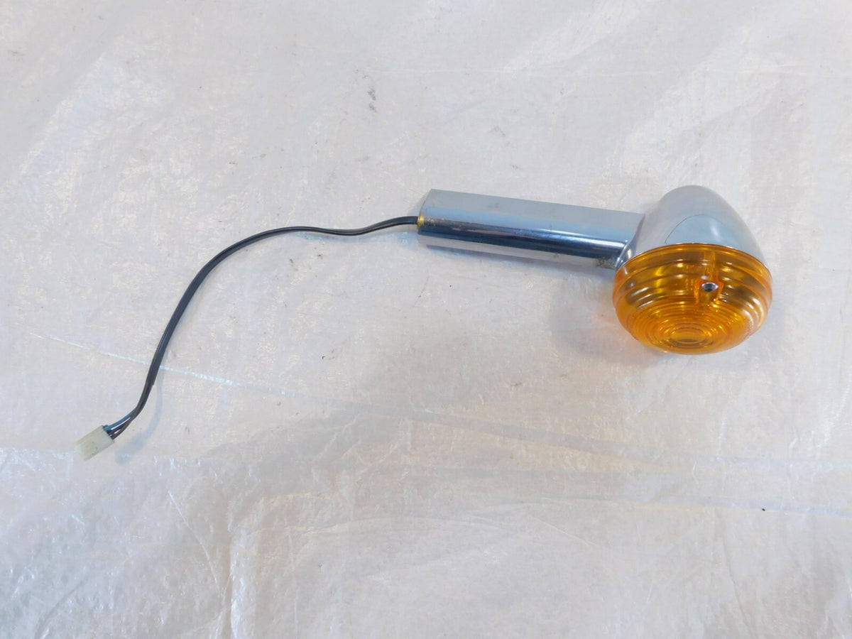 Victory V92 Classic Deluxe & Standard Cruiser Front Left Turn Signal Indicator - C3 Cycle