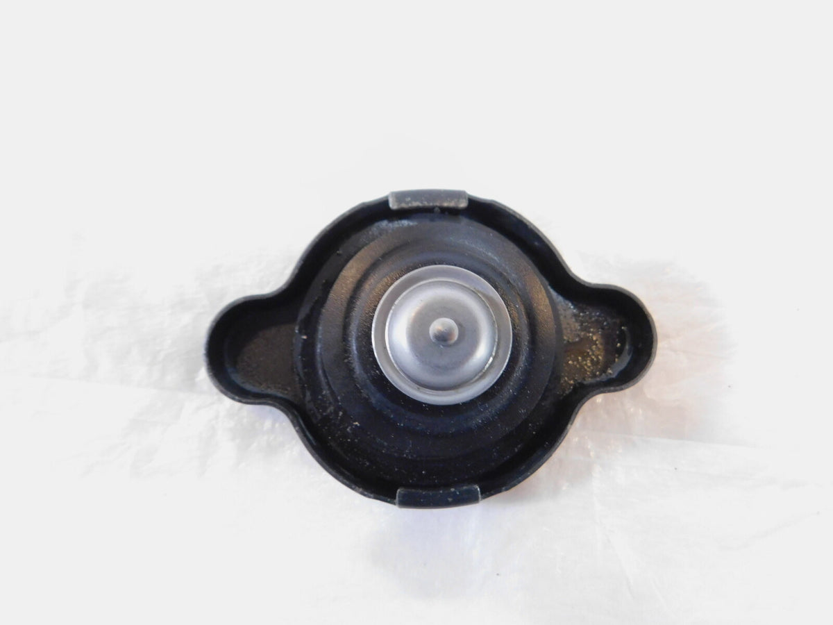 Kawasaki Vulcan VN900 KLR650 650 Engine Motor Water Coolant Radiator Filler Cap
