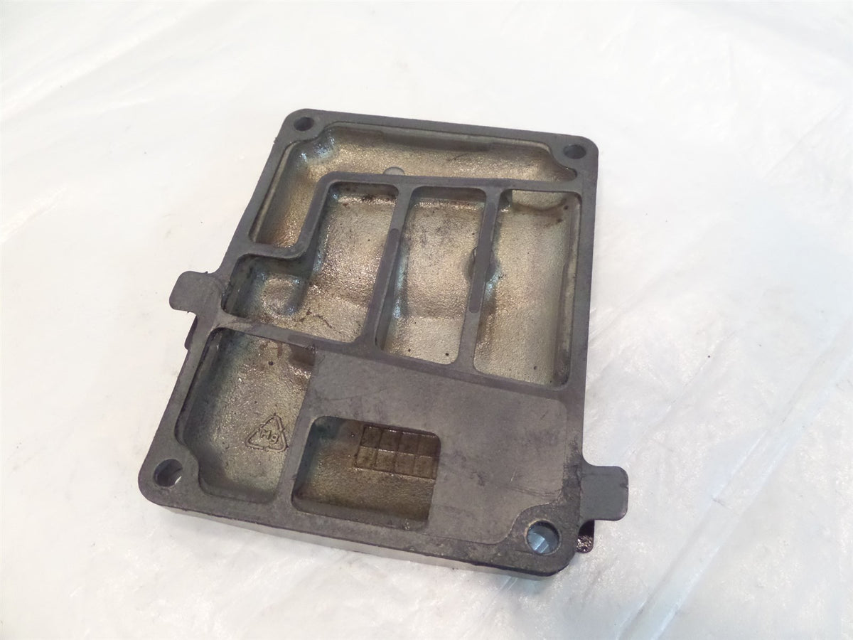 2004 2005 2006 2007 2008 Yamaha YZF R1 Top Engine Motor Crankcase Breather Cover - C3 Cycle