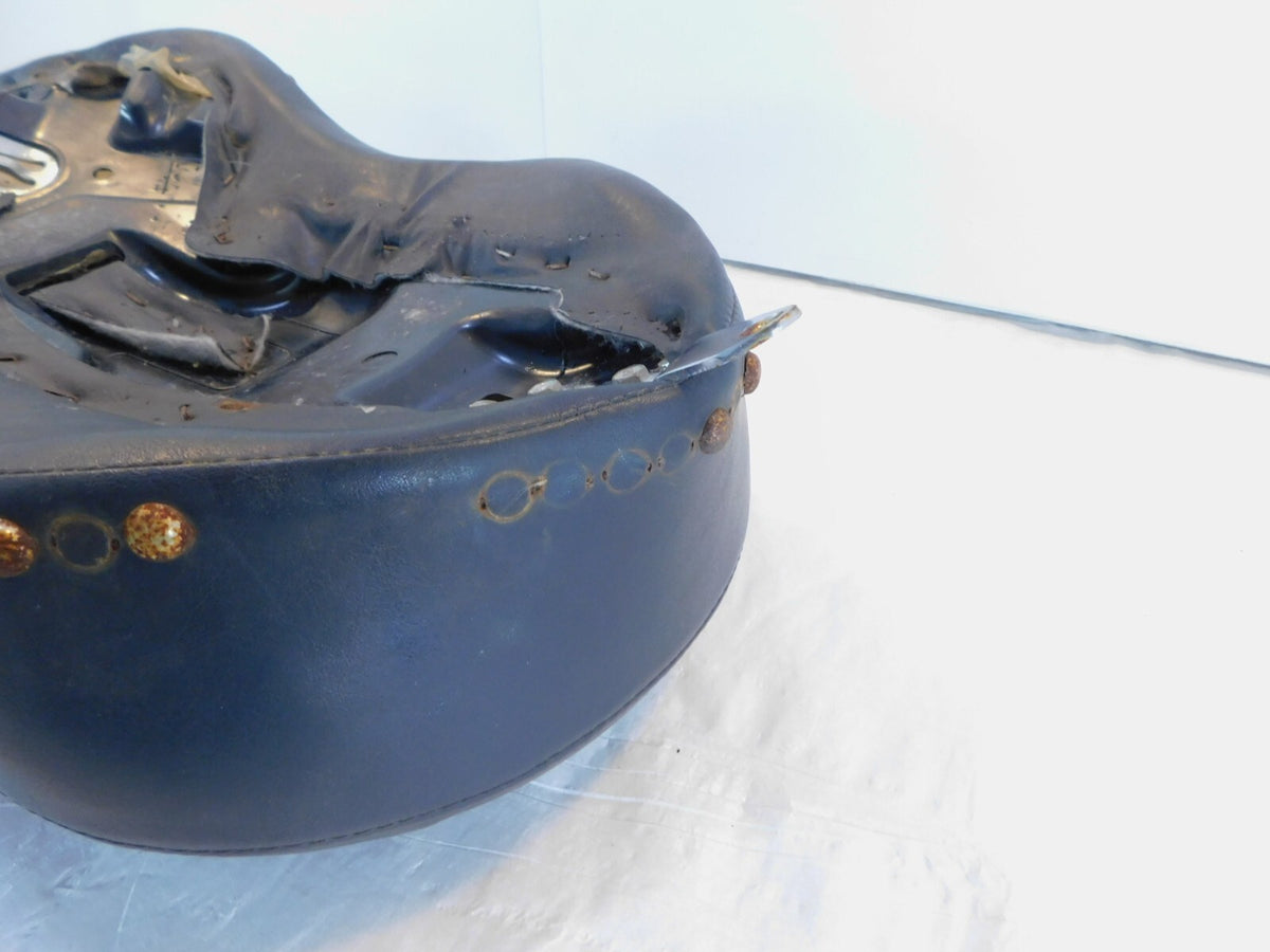 04-2006 Harley Davidson Sportster 1200 Custom Rear Passenger & Front Rider Seat