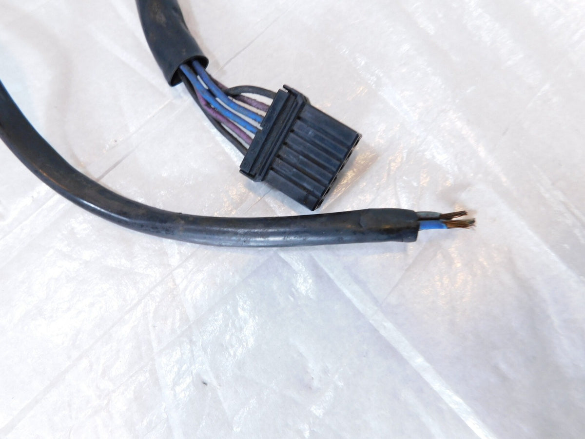Harley Touring Softail Road King Electra Glide Front Turn Signal Indicator Light - C3 Cycle