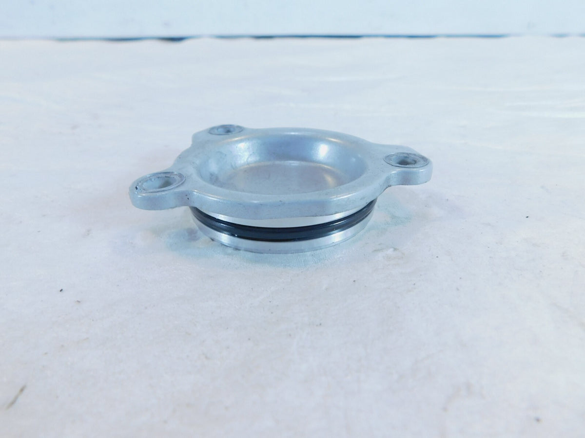 BMW F800GS F800R F800 F800ST F650GS F700GS Engine Oil Pump Outer Right Cover Cap - C3 Cycle