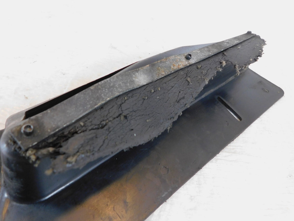 Harley Davidson Road King Electra Glide Lower Right Belt Guard Debris Deflector