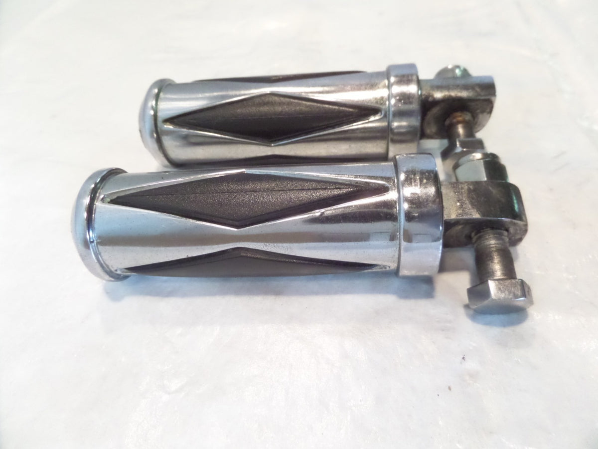 Harley Touring FXR Dyna Sportster & Softail Chrome Diamond Footpegs Footrests