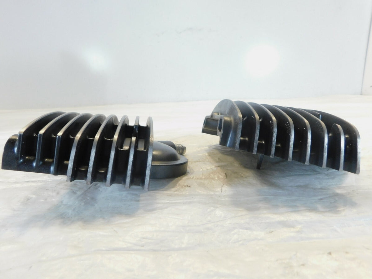 Yamaha V-Star 1100 Classic Custom Midnight & Silverado Cylinder Head Side Covers
