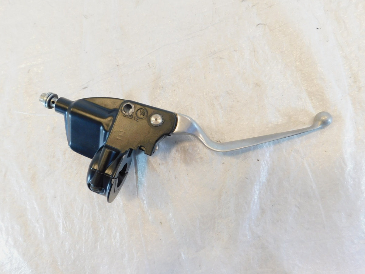 Harley Tri Glide Ultra Classic & Freewheel Trike Clutch Master Cylinder & Lever - C3 Cycle